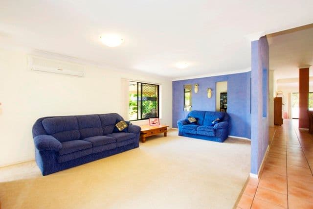 16 Wonga Street, BURLEIGH HEADS QLD 4220, Burleigh Heads - Thumbnail 4