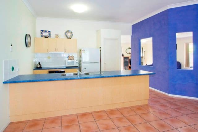 16 Wonga Street, BURLEIGH HEADS QLD 4220, Burleigh Heads - Thumbnail 5