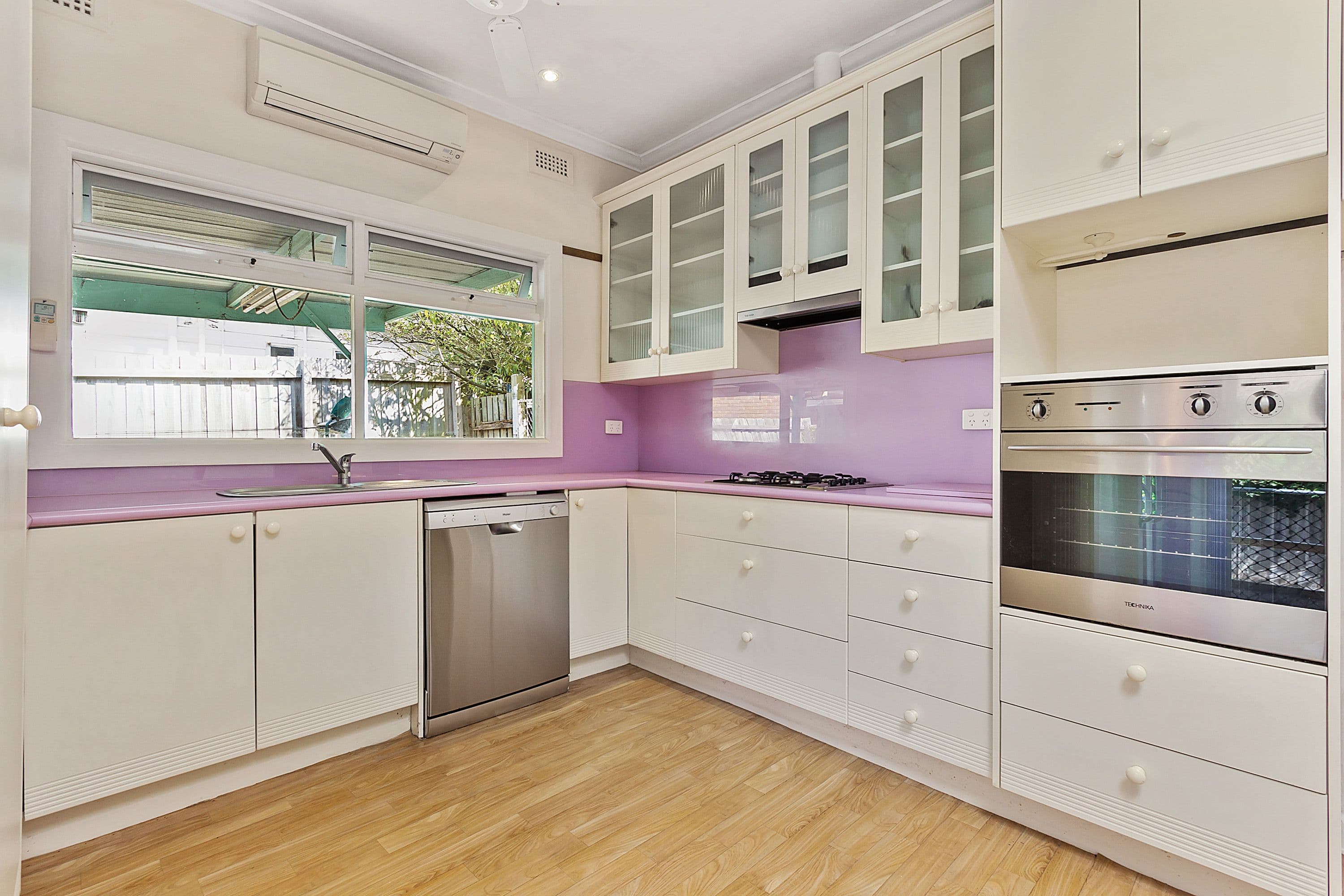 54 Barkly Terrace, Mitcham VIC 3132, Mitcham - Thumbnail 2