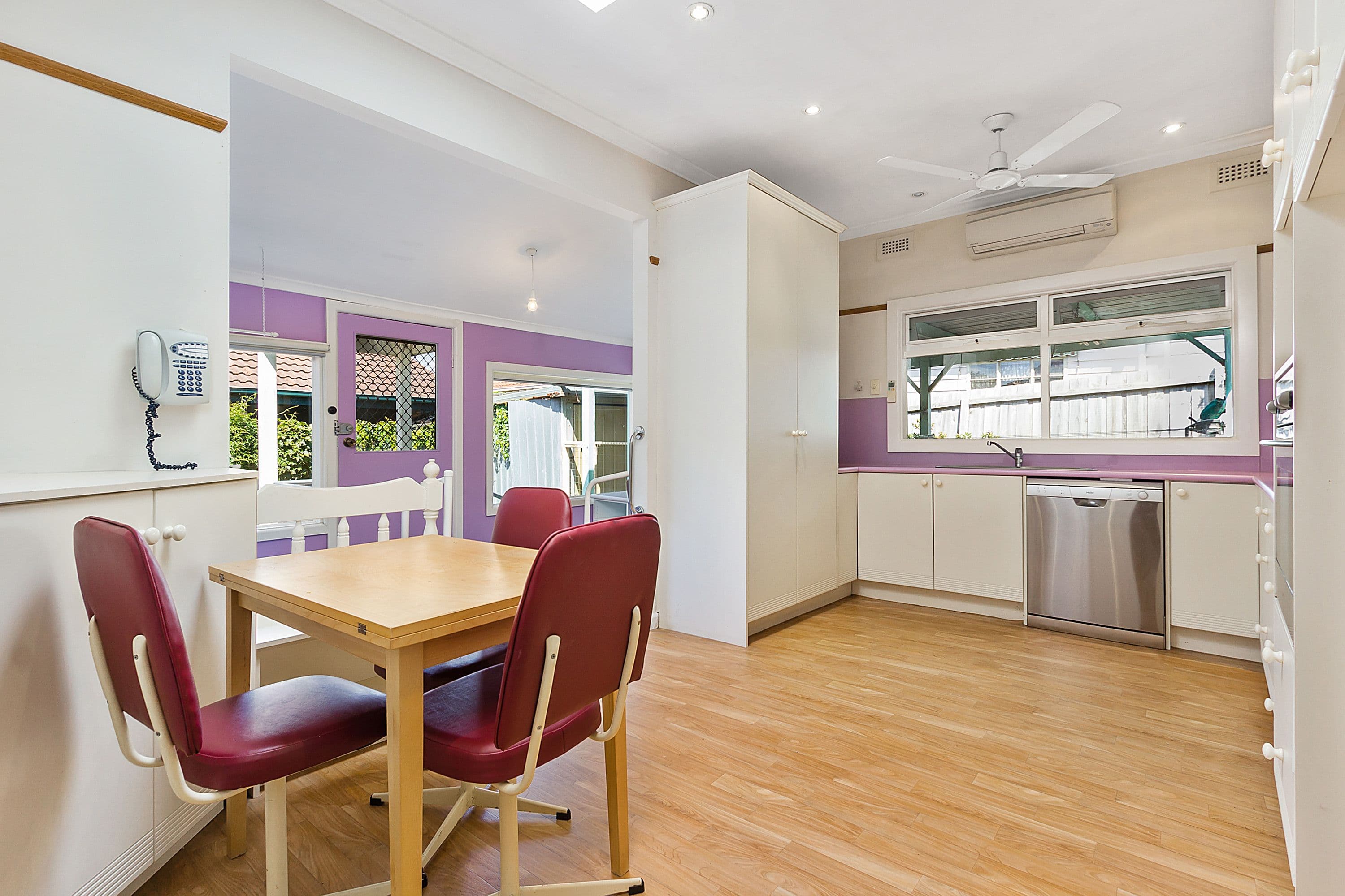 54 Barkly Terrace, Mitcham VIC 3132, Mitcham - Thumbnail 3