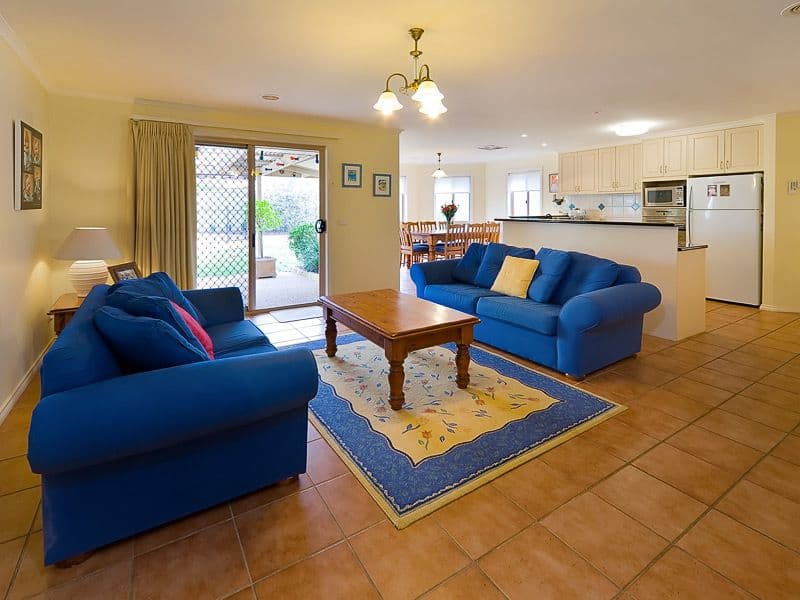 3 Amanda Court, LAVINGTON NSW 2641, Lavington - Thumbnail 8