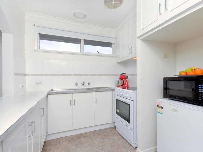 178 Roslyn Road, BELMONT VIC 3216, Belmont - Thumbnail 4