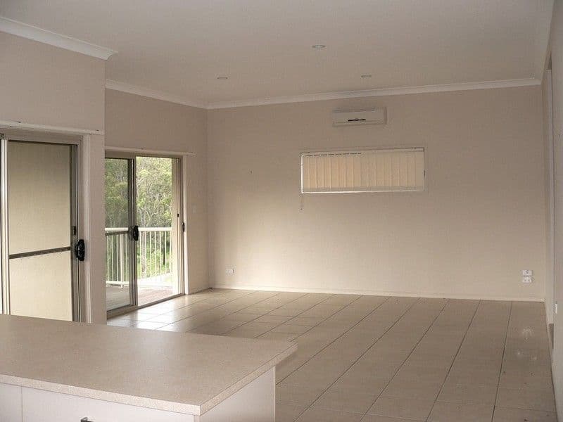 9 Wendy Court, UPPER COOMERA QLD 4209, Upper Coomera - Thumbnail 5