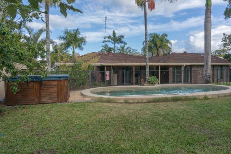 12 Carlyle Court, BUDERIM QLD 4556, Buderim - Thumbnail 2