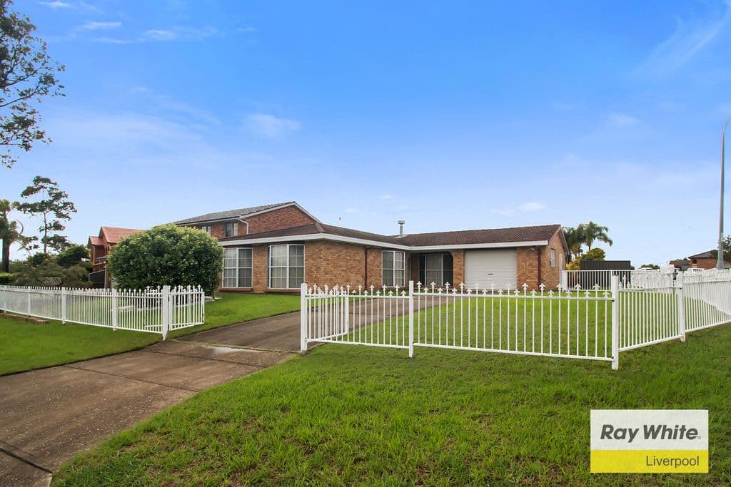 36 Banbury Crescent, Chipping Norton - Thumbnail 2