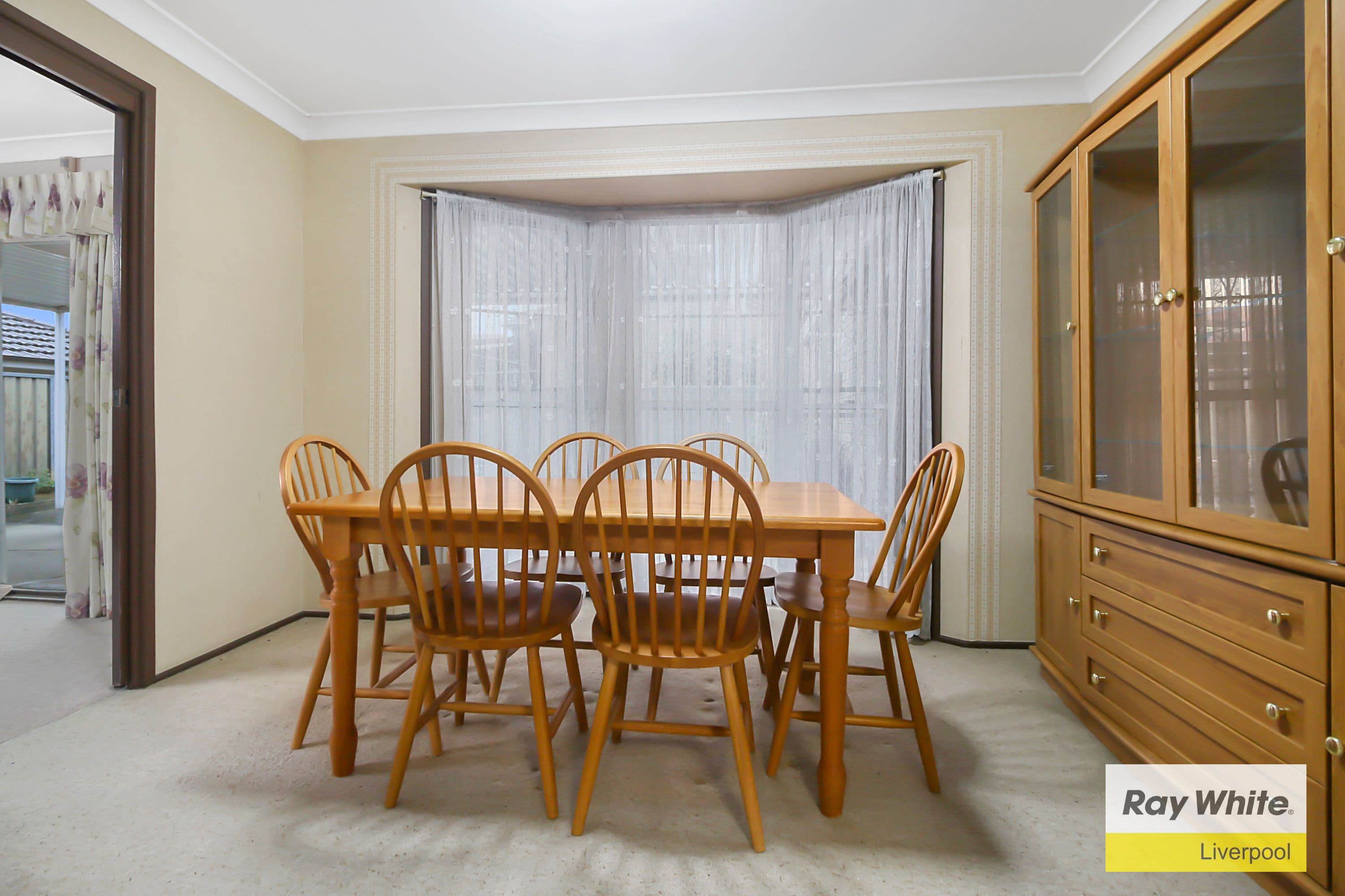 36 Banbury Crescent, Chipping Norton - Thumbnail 4