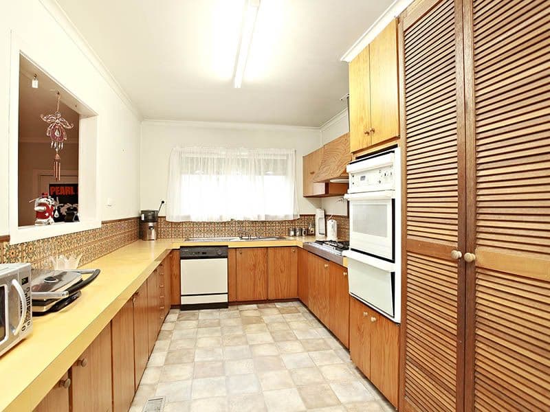 8 CHEESEMAN Street, Croydon VIC 3136, Croydon - Thumbnail 2