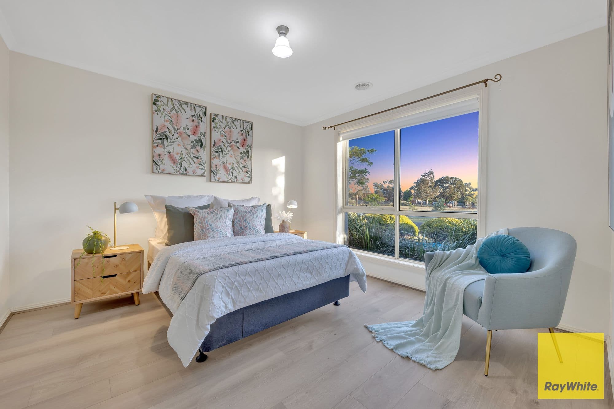 52 Finchley Park Crescent, Tarneit VIC 3029, Tarneit - Thumbnail 3