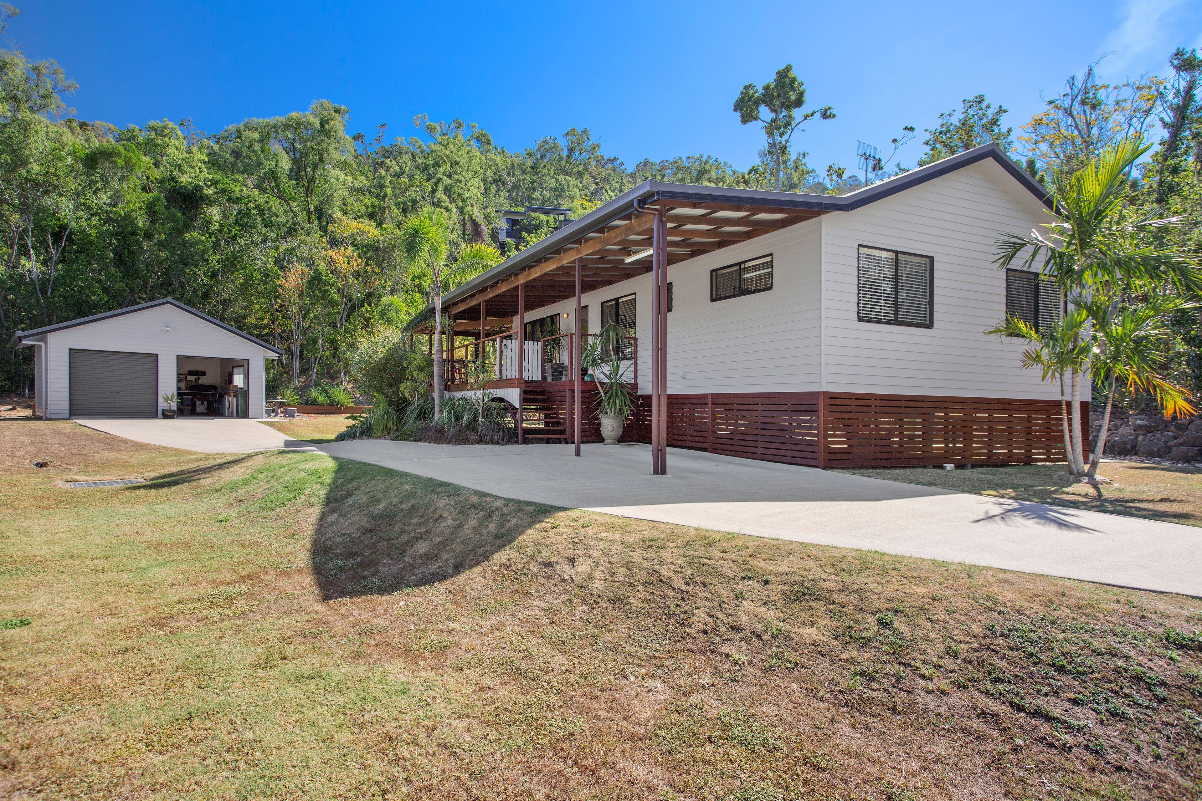 17 Horizon Court, Jubilee Pocket QLD 4802, Jubilee Pocket - Thumbnail 2
