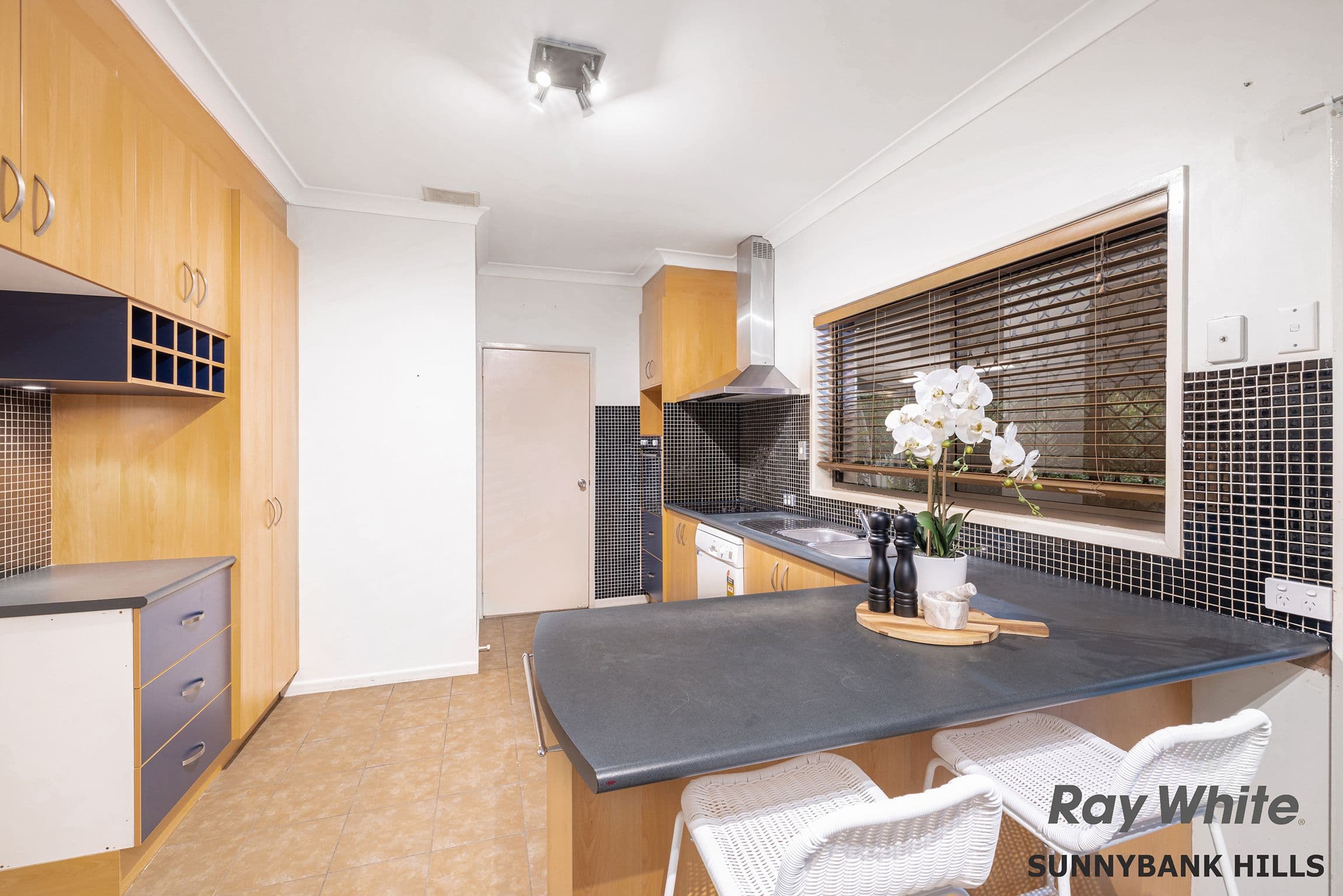 43 Coolinda Street, Sunnybank QLD 4109, Sunnybank - Thumbnail 4