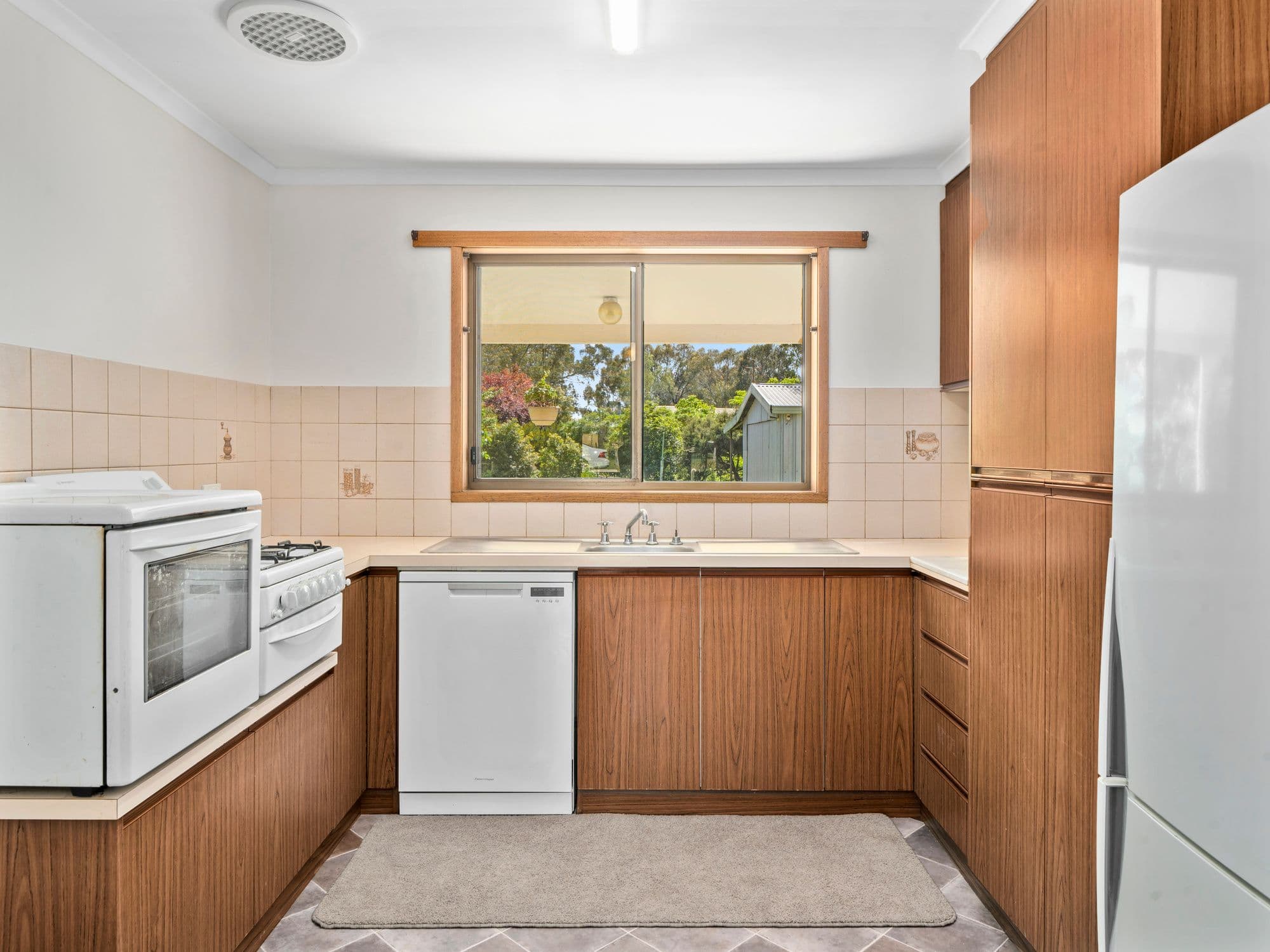 10 Withers Street, Longwood VIC 3665, Longwood - Thumbnail 4