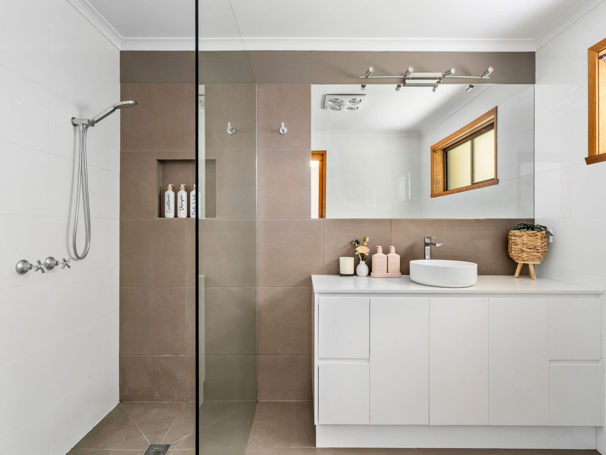 10 Withers Street, Longwood VIC 3665, Longwood - Thumbnail 7