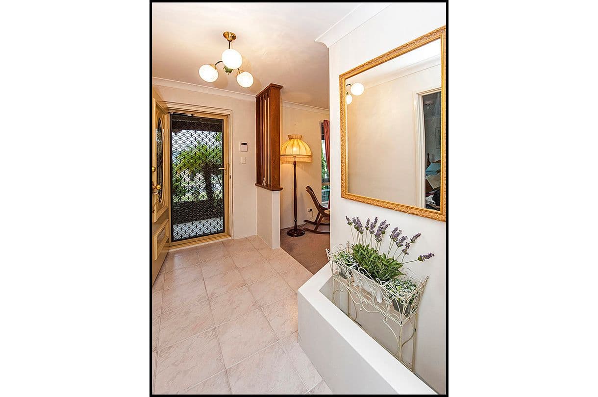 8 Gloucester Court, WILLETTON WA 6155, Willetton - Thumbnail 2
