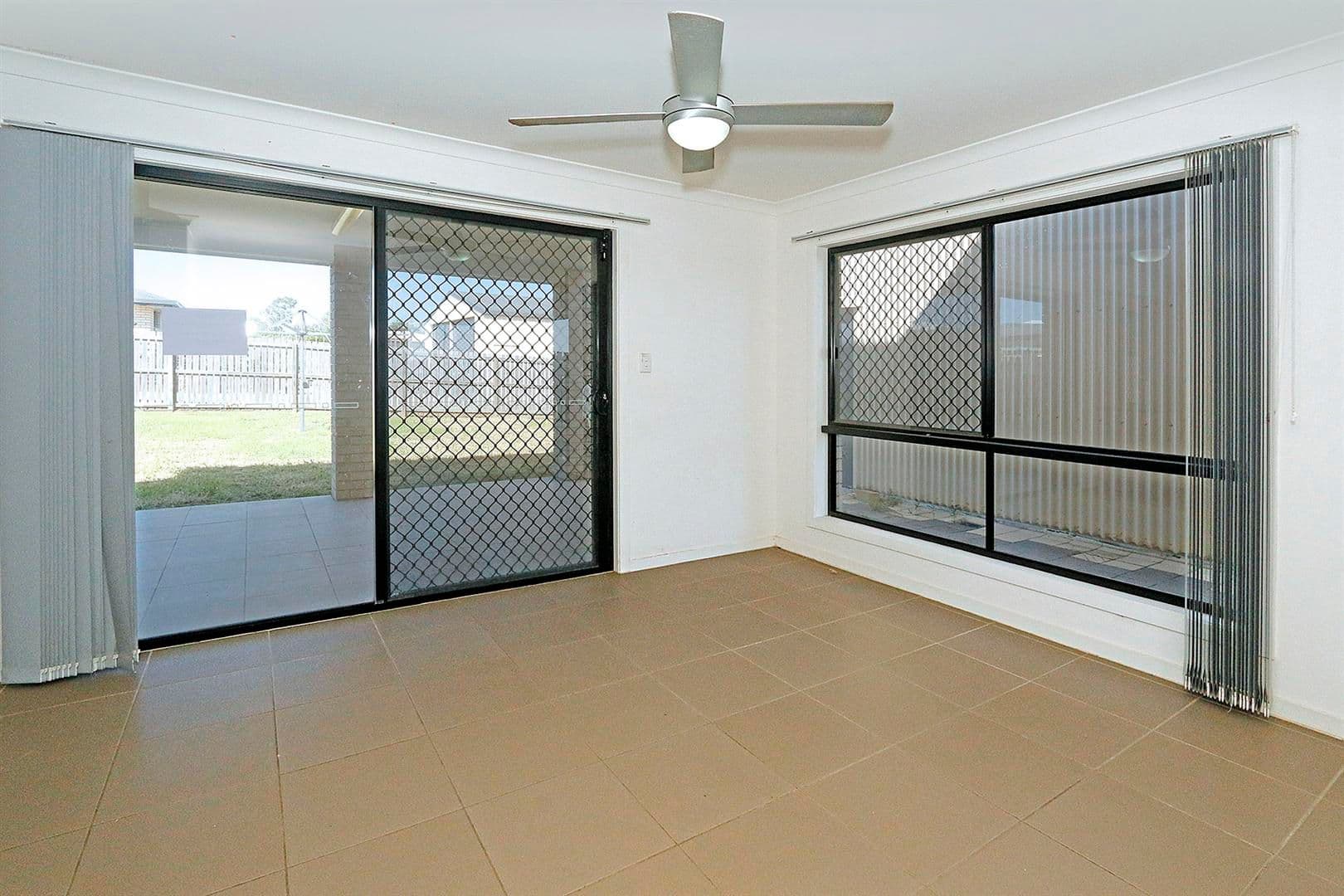 48 Leichhardt Drive, Gracemere QLD 4702, Gracemere - Thumbnail 5