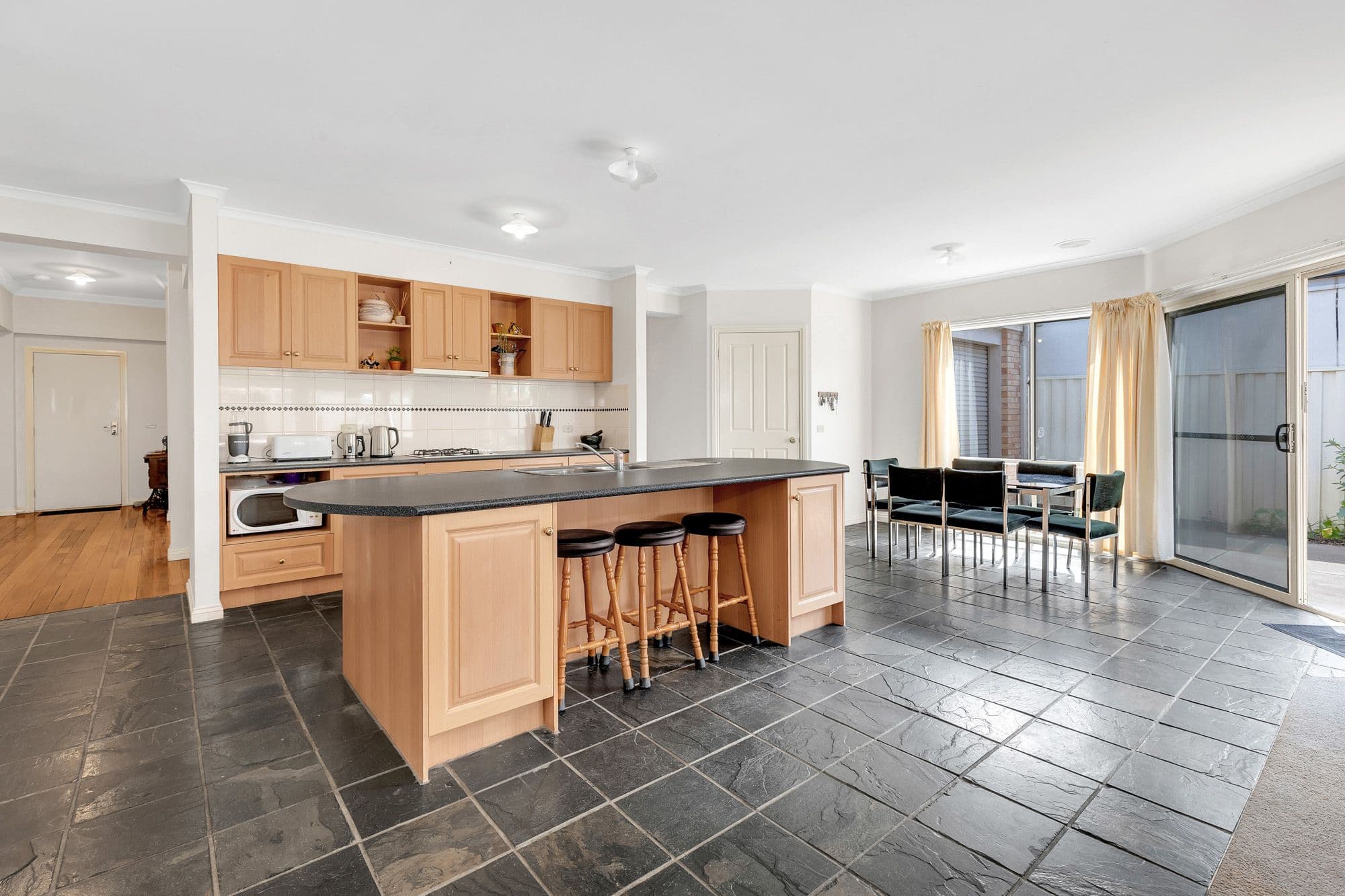4 Monte Carlo Drive, Point Cook VIC 3030, Point Cook - Thumbnail 6