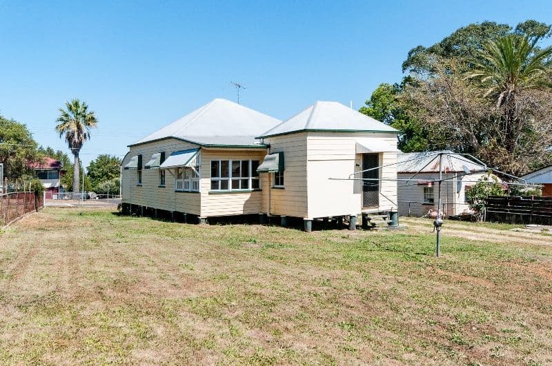62 Tiger Street, WEST IPSWICH QLD 4305, West Ipswich - Thumbnail 4