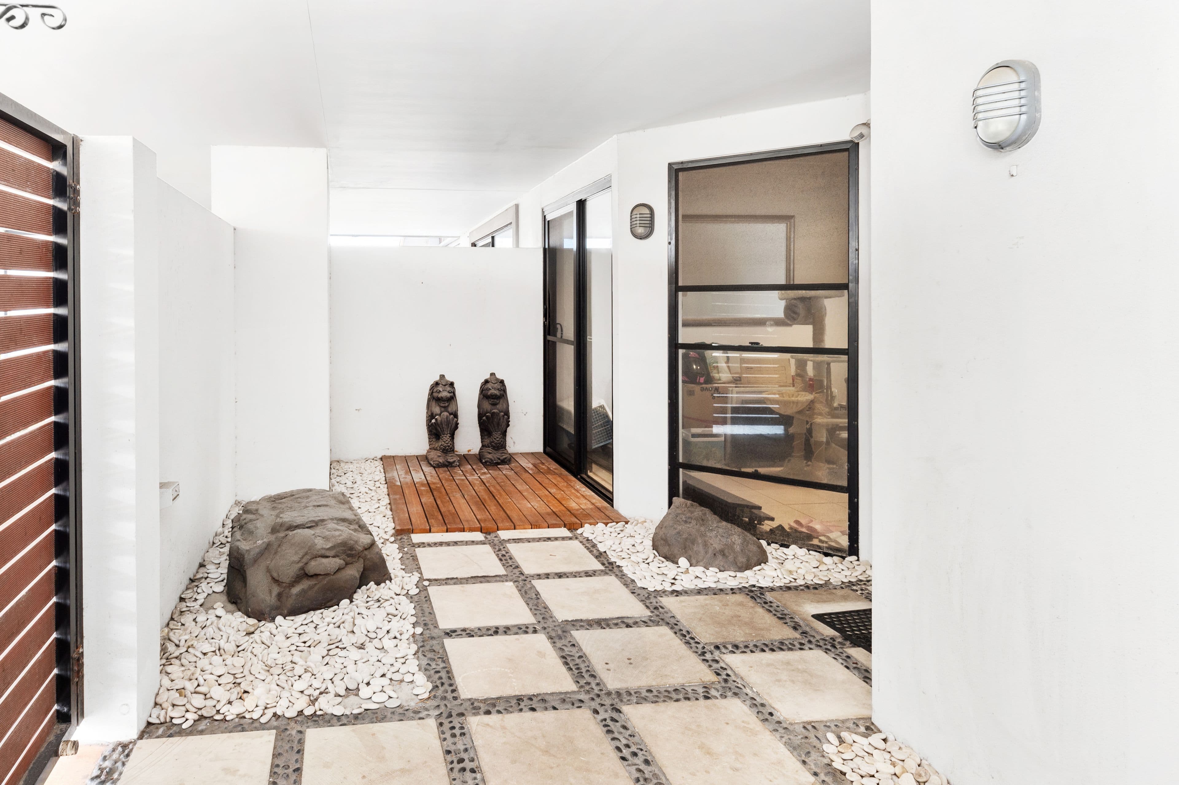 31 Railway Street, Southport QLD 4215, Southport - Thumbnail 3