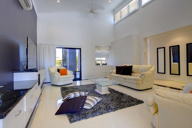 42 Donostia Crescent, BUSHLAND BEACH QLD 4818, Bushland Beach - Thumbnail 3