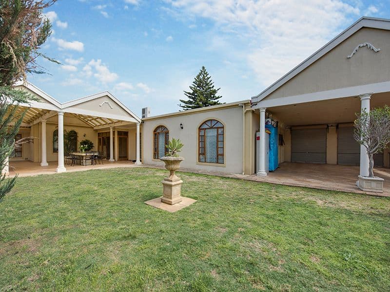 349 Tapleys Hill Road, Seaton SA 5023, Seaton - Thumbnail 2