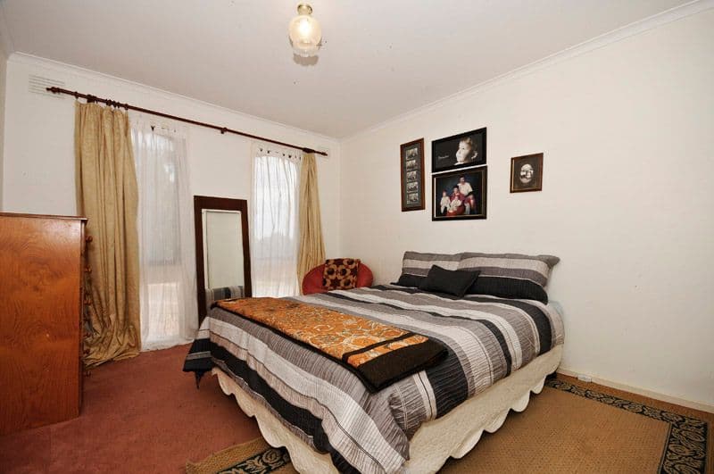 25 Myoora Drive, MOOROOLBARK VIC 3138, Mooroolbark - Thumbnail 6