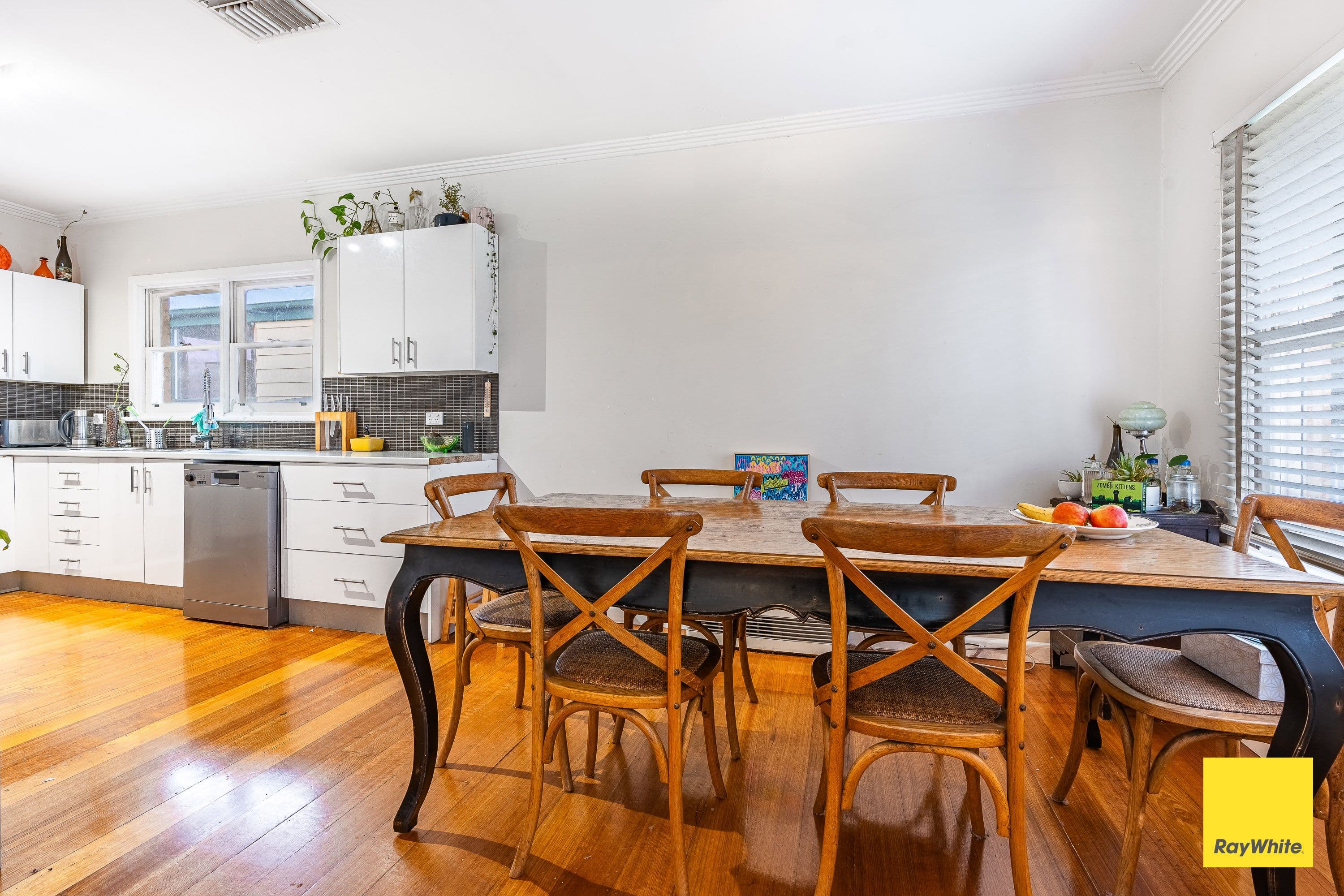11 Lobb Street, North Bendigo VIC 3550, North Bendigo - Thumbnail 6