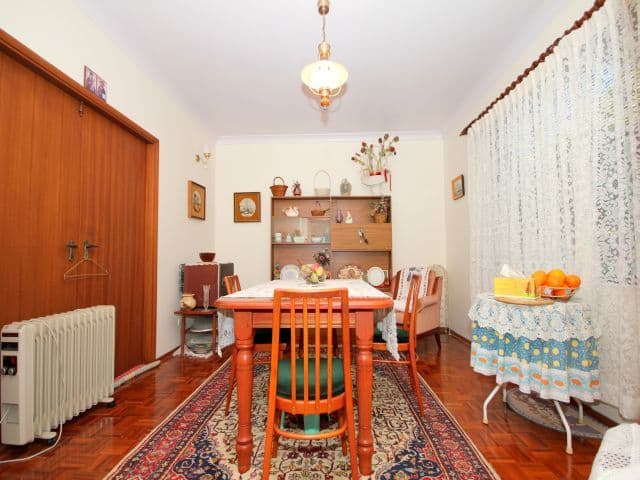 19 Foley Street, GEORGES HALL NSW 2198, Georges Hall - Thumbnail 2