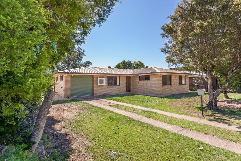 47 GolfLinks, Gatton QLD 4343, Gatton - Image 1