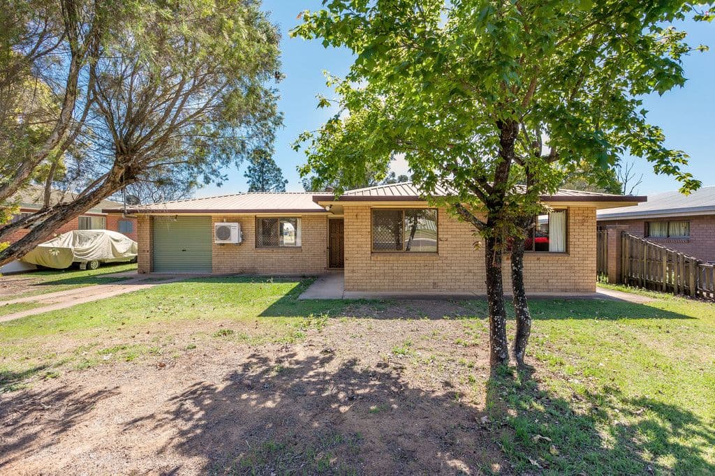 47 GolfLinks, Gatton QLD 4343, Gatton - Thumbnail 2