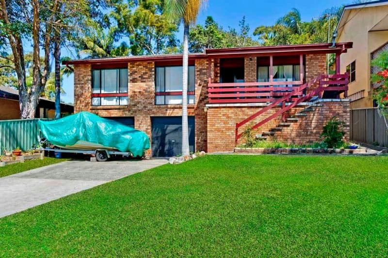 10 Henry Parkes Drive, BERKELEY VALE NSW 2261, Berkeley Vale - Image 1