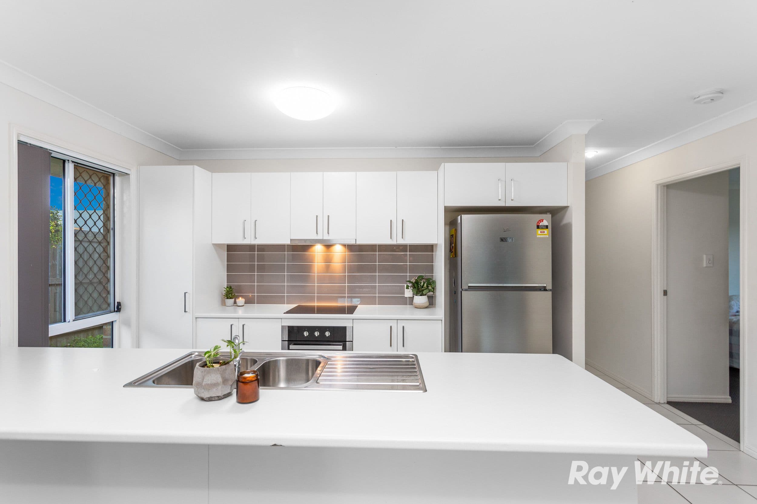 11 Hershey Close, Yarrabilba QLD 4207, Yarrabilba - Thumbnail 2