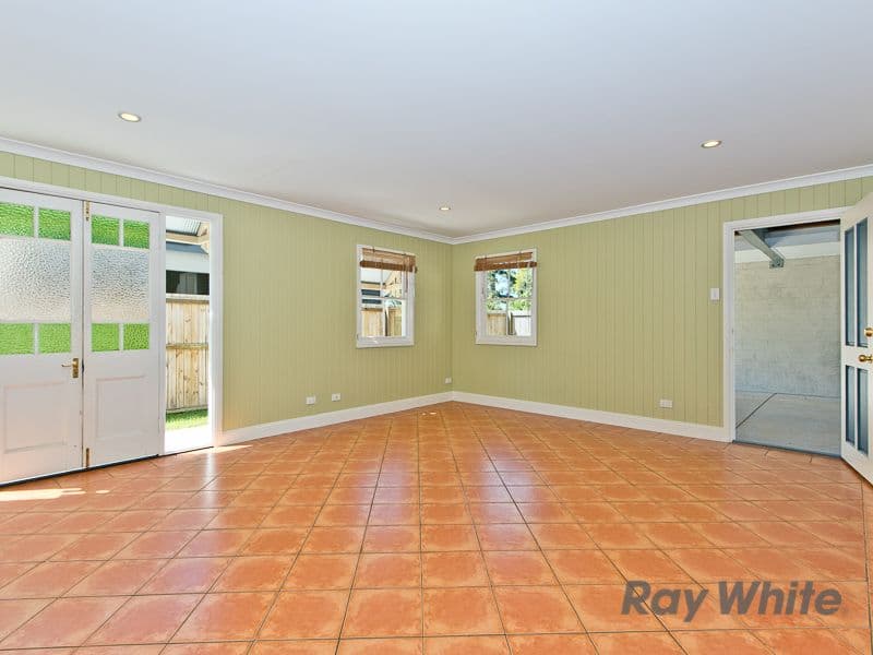 95 Deagon Street, Sandgate QLD 4017, Sandgate - Thumbnail 5