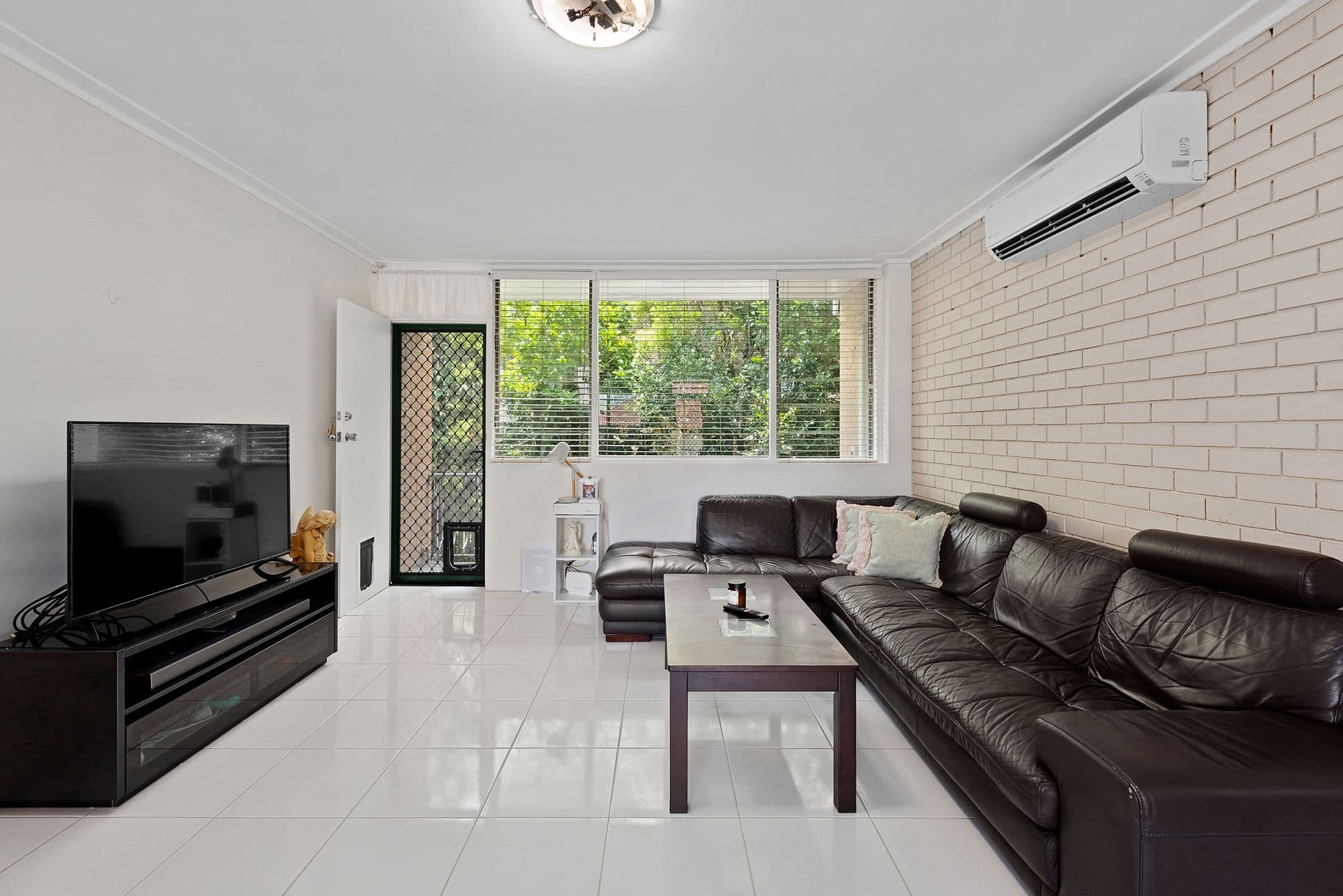 9 Main Avenue, Coorparoo QLD 4151, Coorparoo - Thumbnail 4