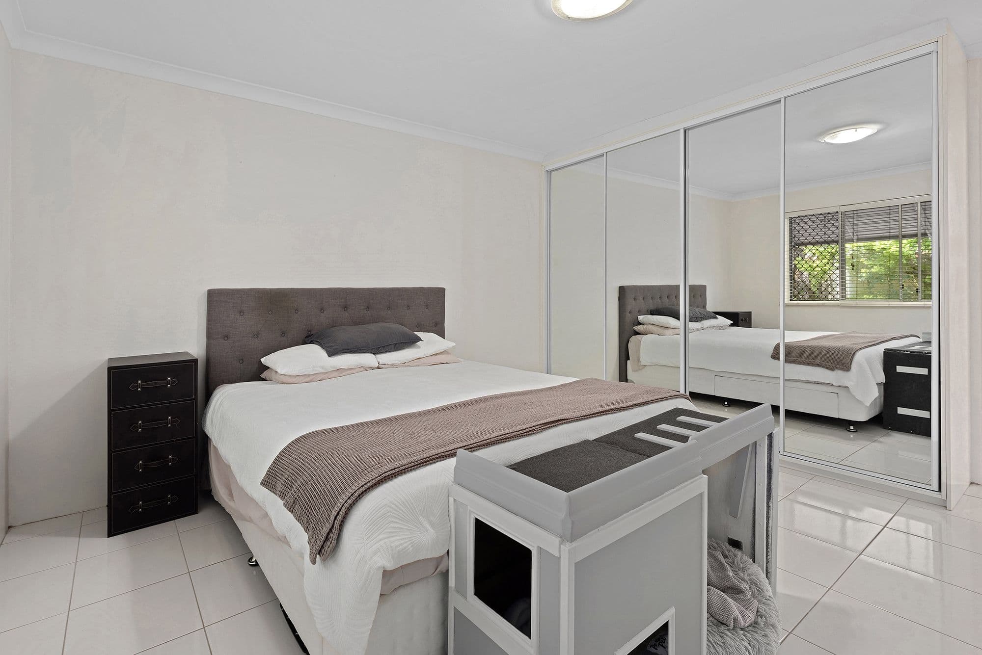 9 Main Avenue, Coorparoo QLD 4151, Coorparoo - Thumbnail 8
