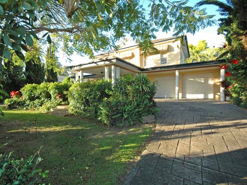 744 Nerang-Broadbeach Road, CARRARA QLD 4211, Carrara - Thumbnail 2