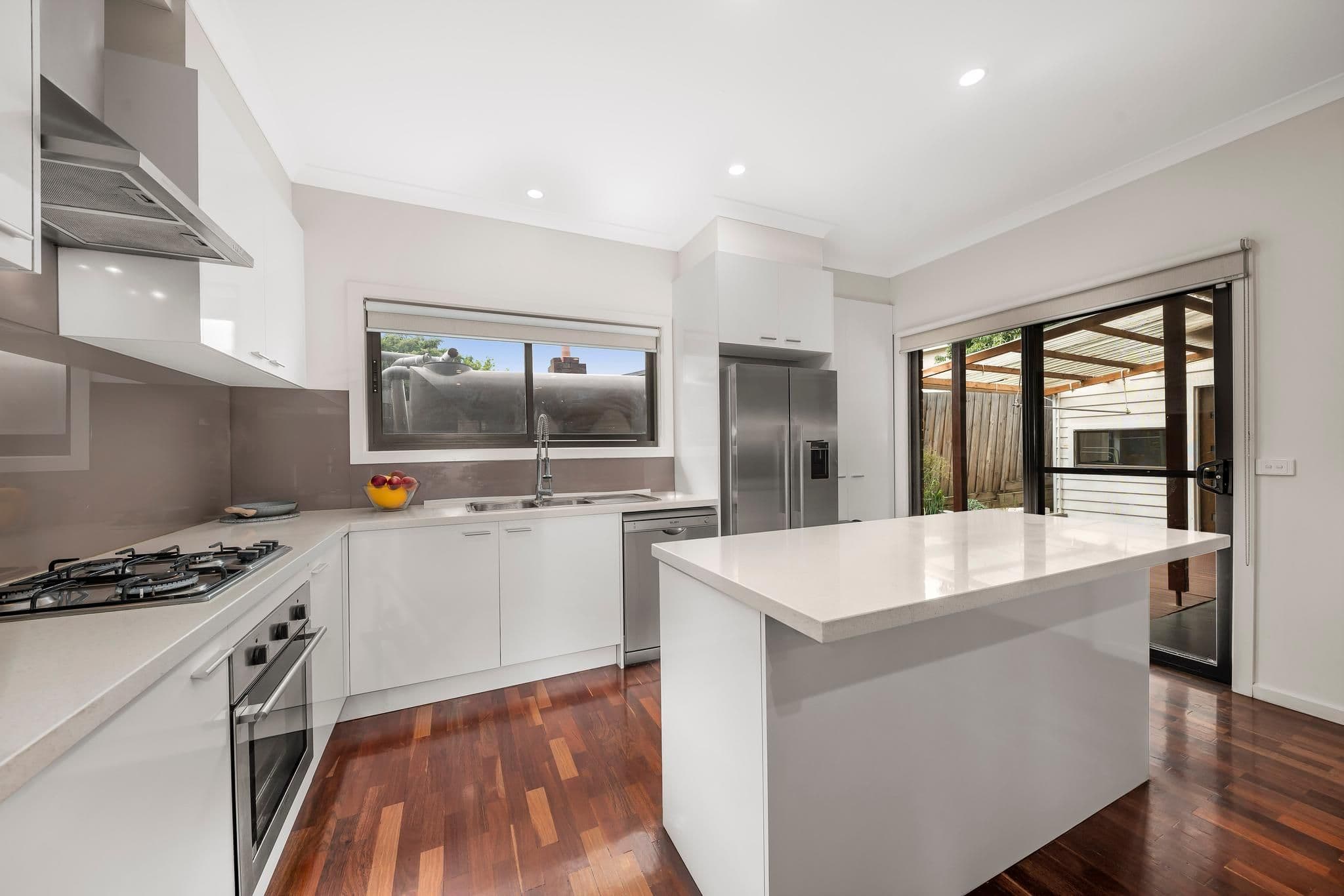 161 Wilson Boulevard, Reservoir VIC 3073, Reservoir - Thumbnail 2
