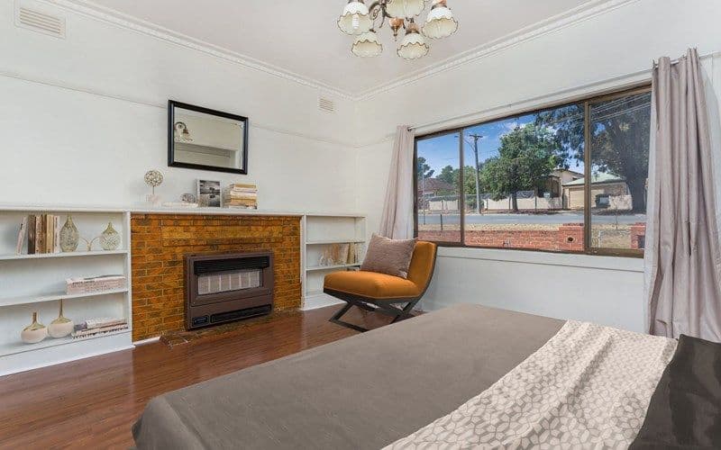 142 Gladstone Street, Quarry Hill VIC 3550, Quarry Hill - Thumbnail 8
