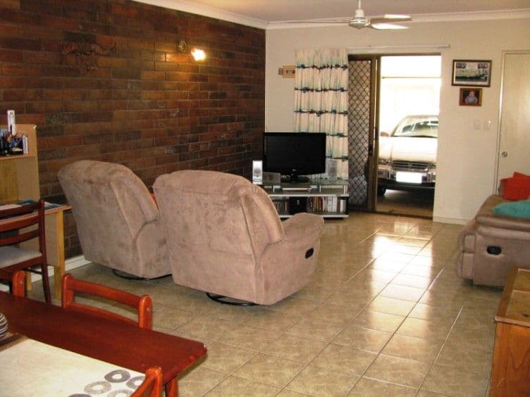 7 Dornoch Court, NORTHLAKES NT 0812, Northlakes - Thumbnail 2
