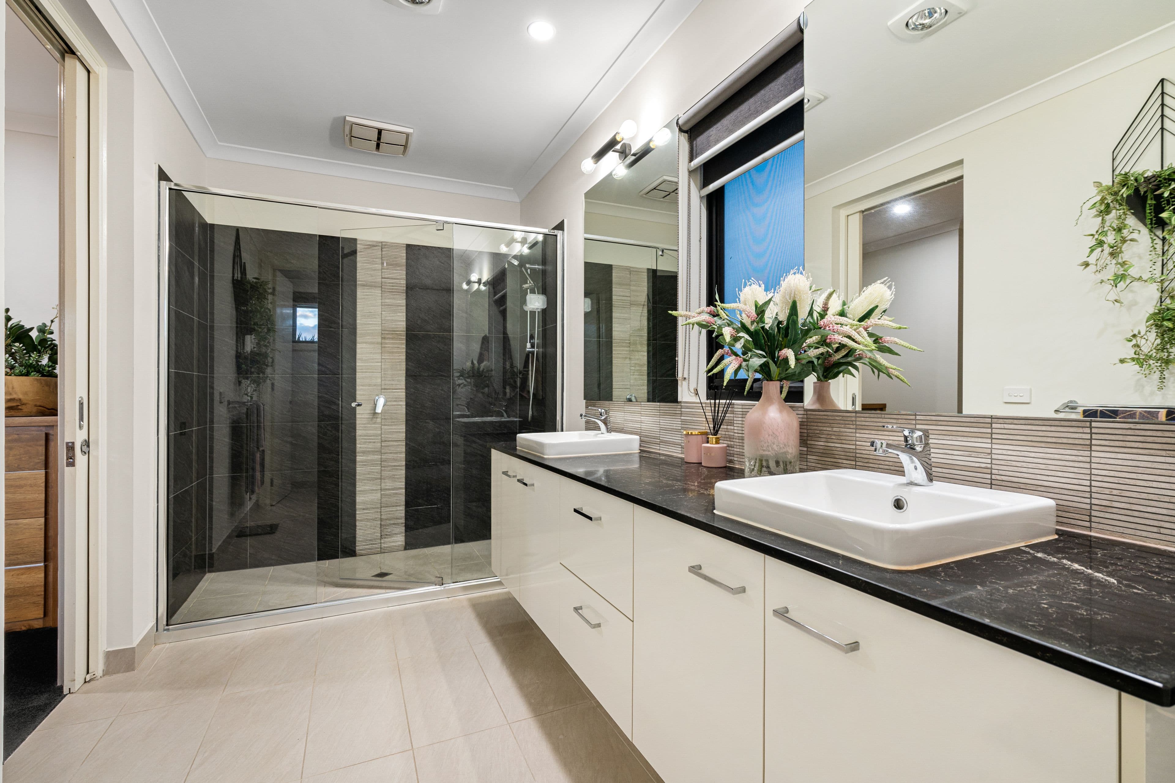 74 Eastlakes Boulevard, Lara VIC 3212, Lara - Thumbnail 3