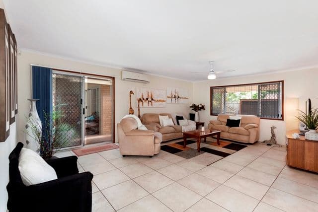 7 Port Street, JAMBOREE HEIGHTS QLD 4074, Jamboree Heights - Thumbnail 5