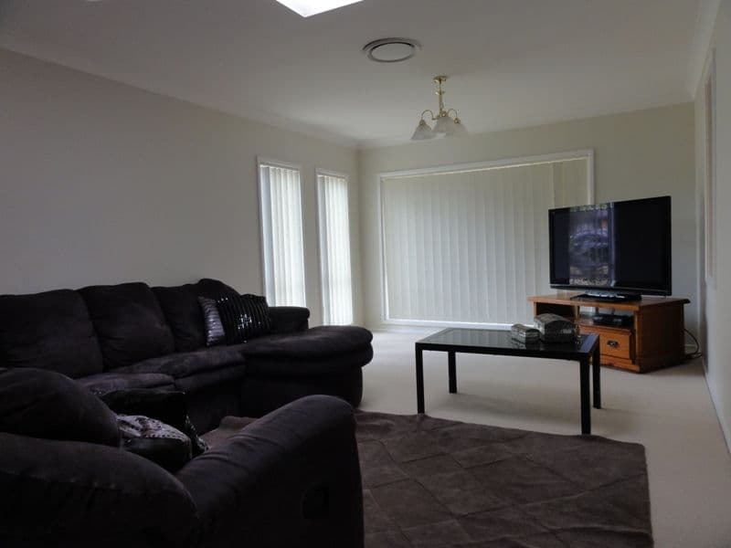 14 Shiral Avenue, KANAHOOKA NSW 2530, Kanahooka - Thumbnail 6