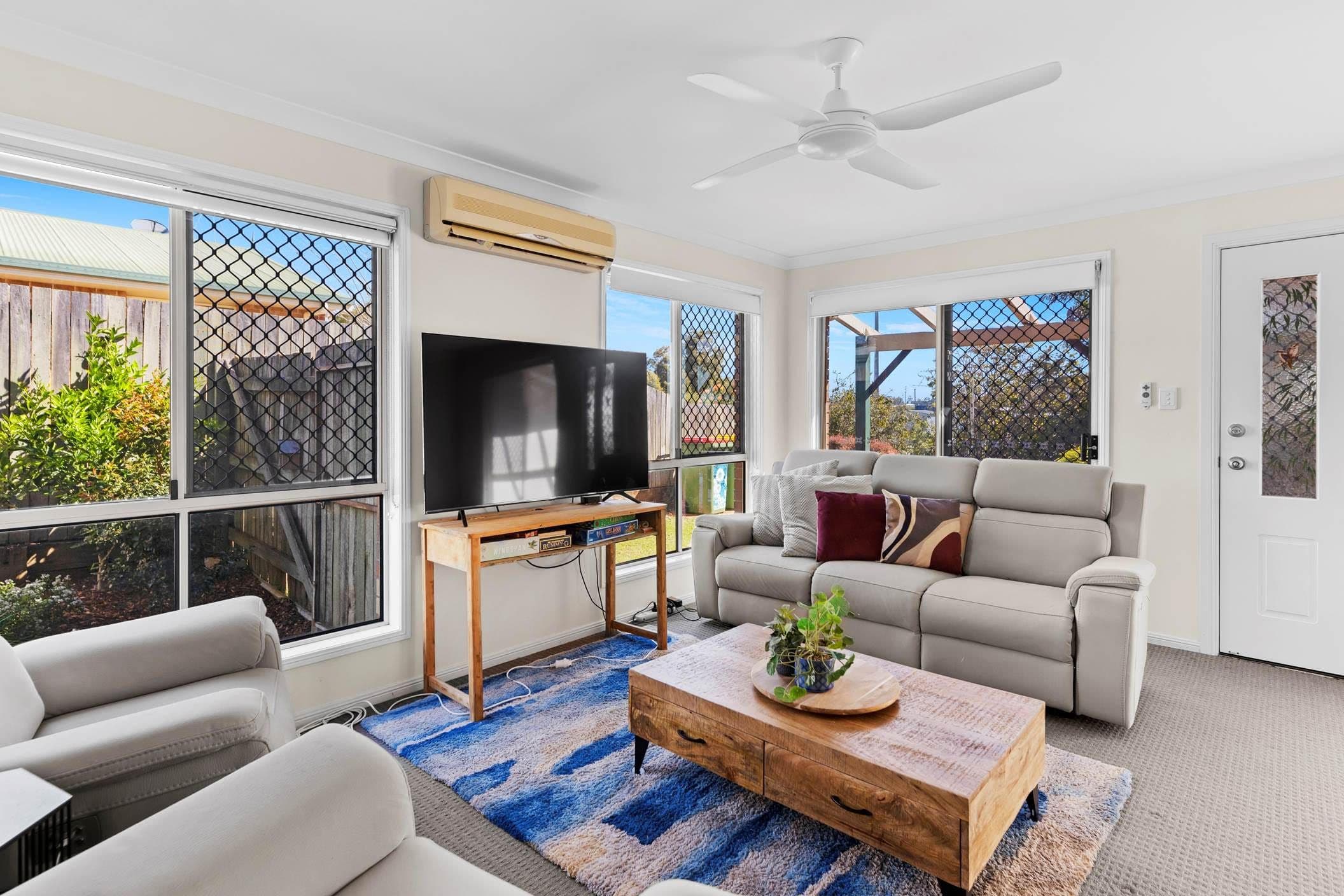 2 Brunckhorst Drive, Kearneys Spring QLD 4350, Kearneys Spring - Thumbnail 2