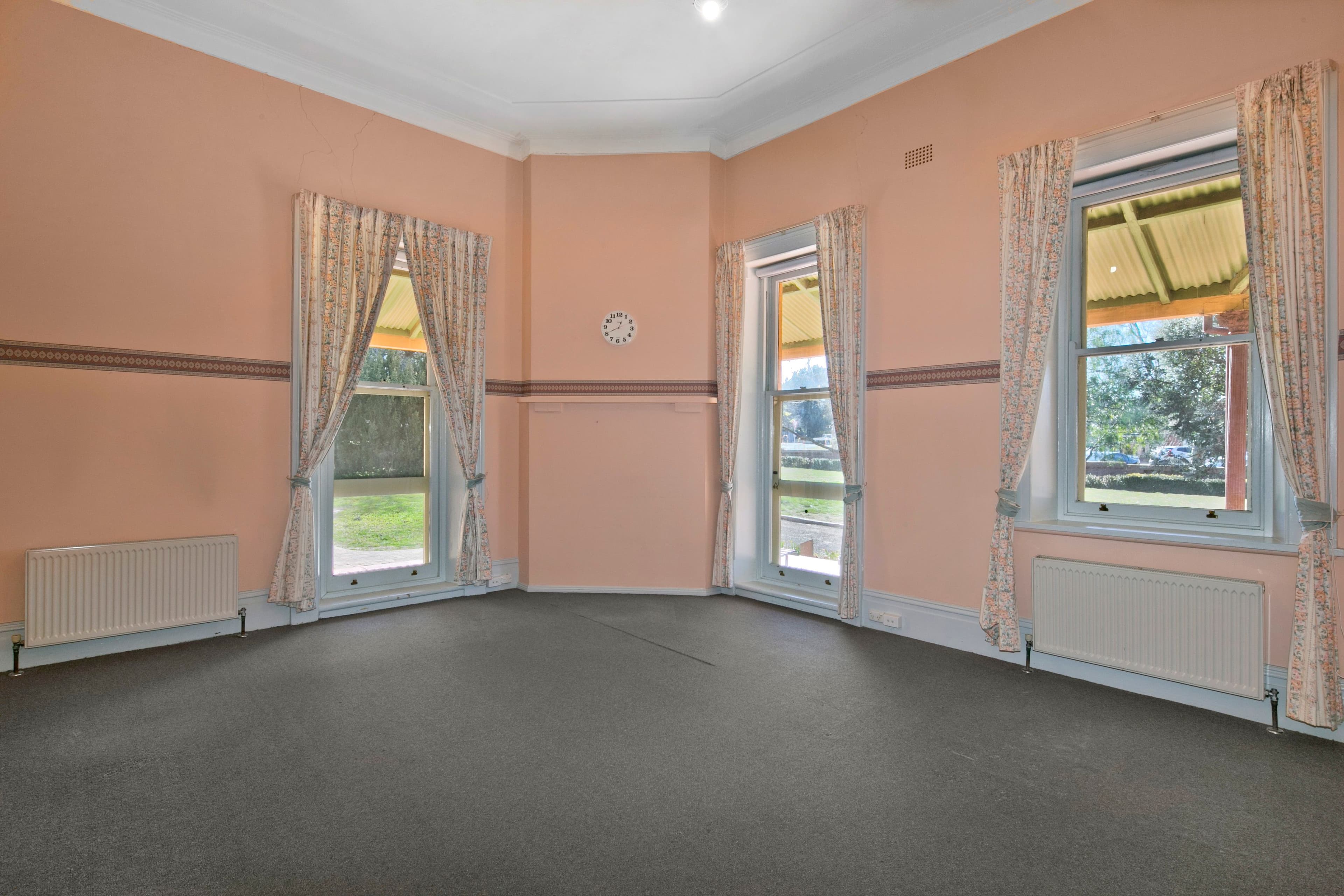 104 Bradley Street, Goulburn - Thumbnail 7
