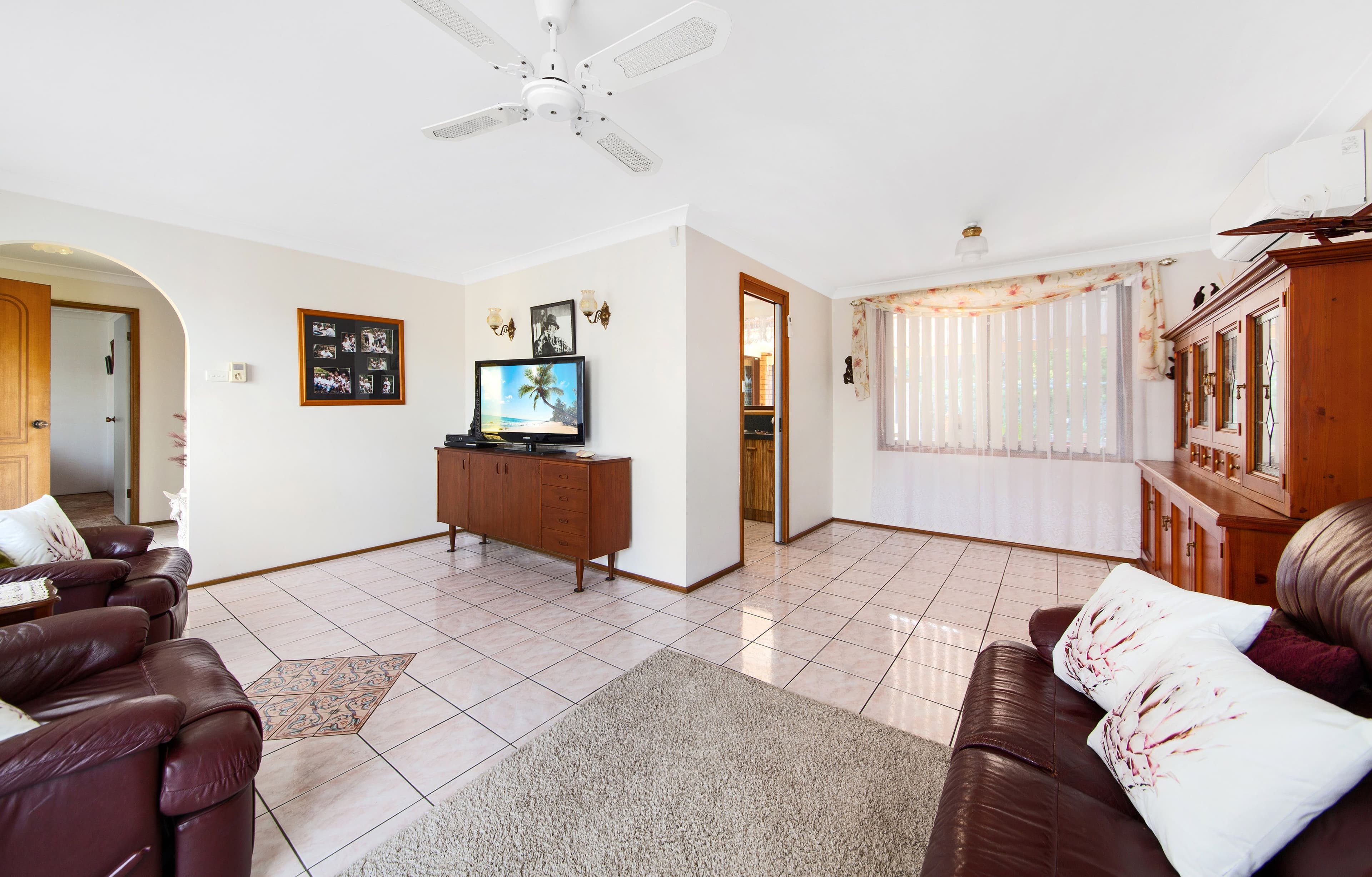 73 David Road, Barden Ridge - Thumbnail 3