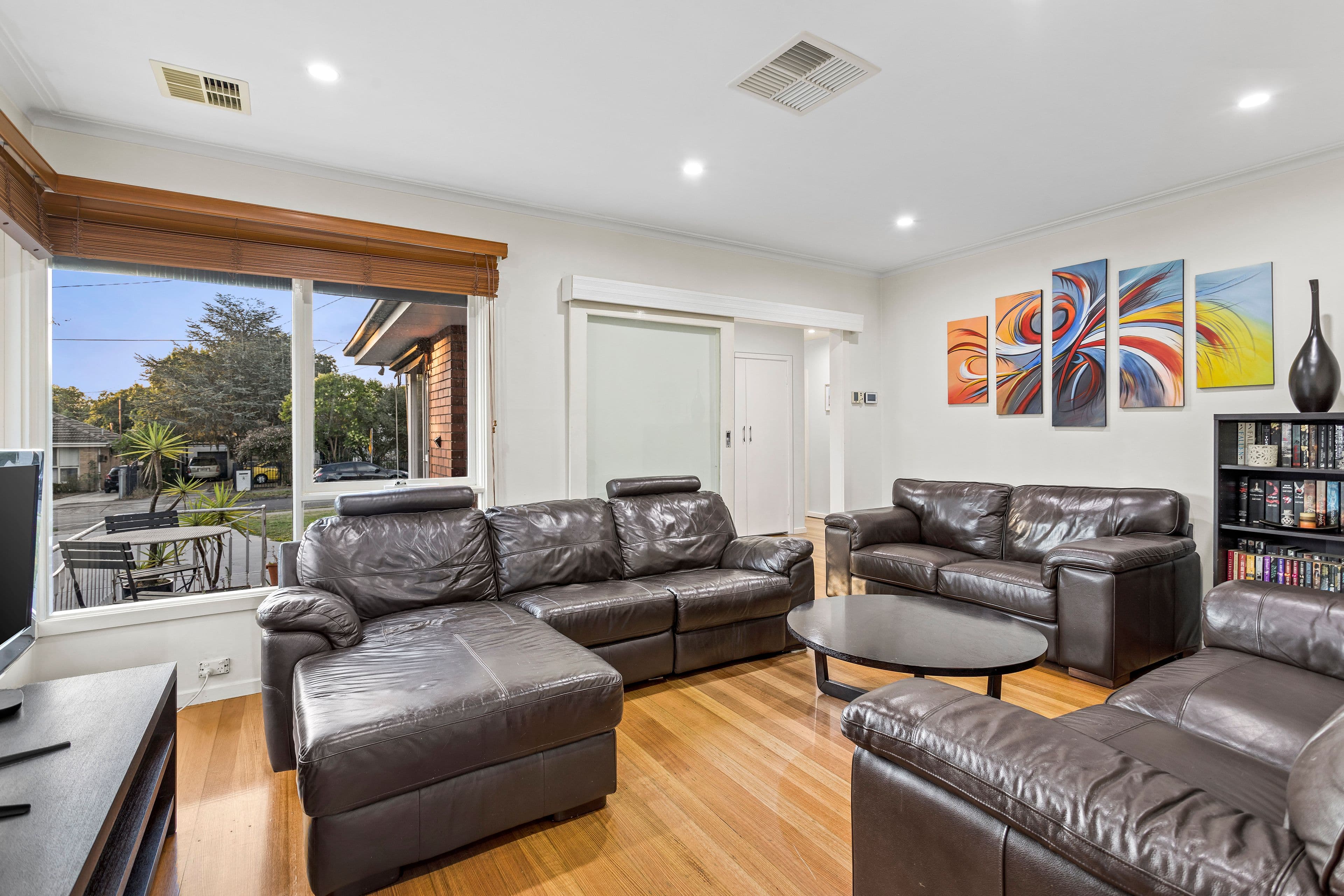 9 Stevens Road, Vermont VIC 3133, Vermont - Thumbnail 2