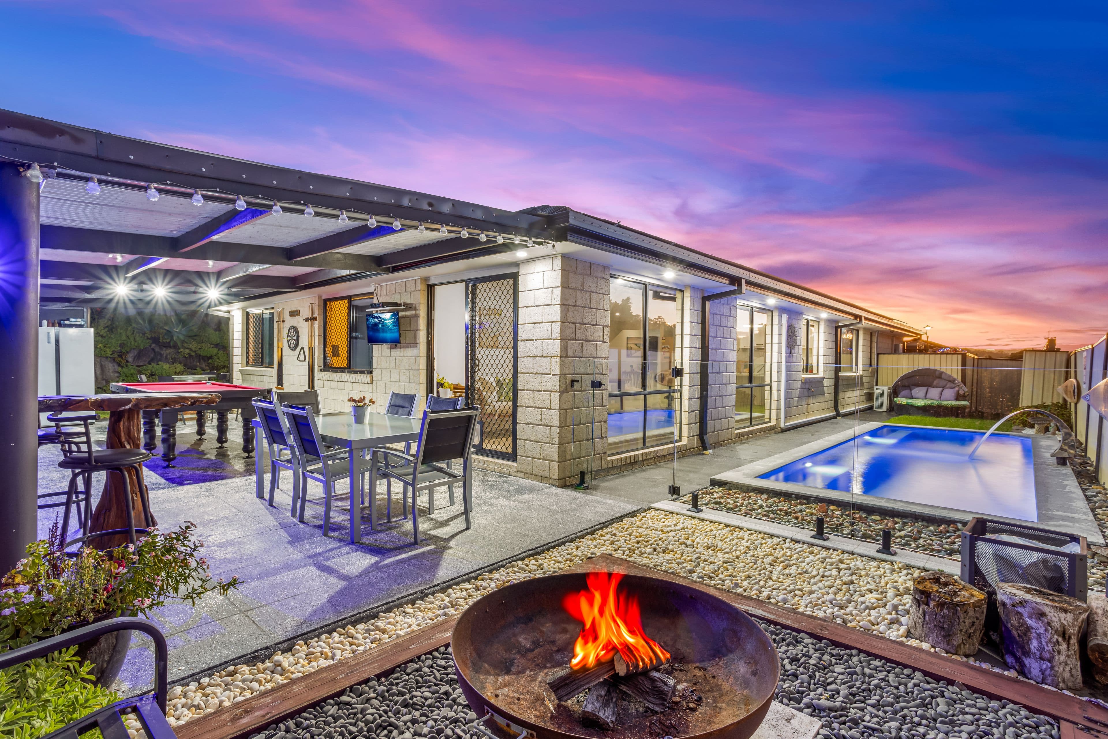 2 Tawanga Close, Pacific Pines QLD 4211, Pacific Pines - Image 1