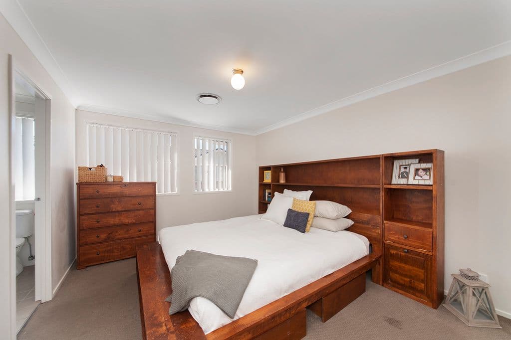 5 Vlatko Drive, WEST HOXTON NSW 2171, West Hoxton - Thumbnail 6