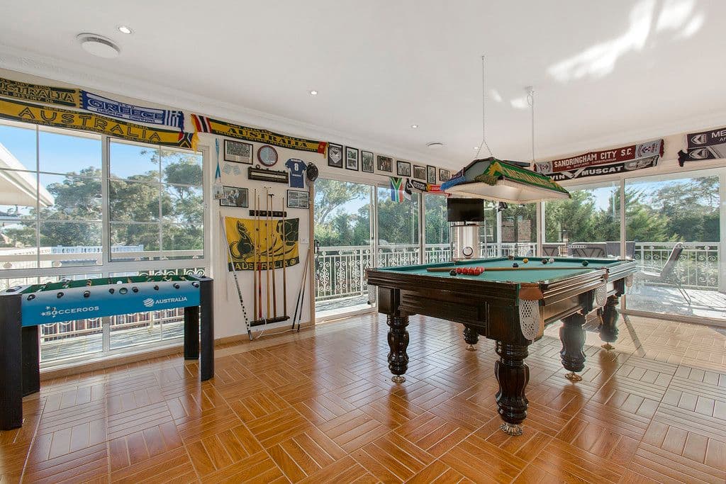 42 Golfwood Close, Dingley Village VIC 3172, Dingley Village - Thumbnail 3