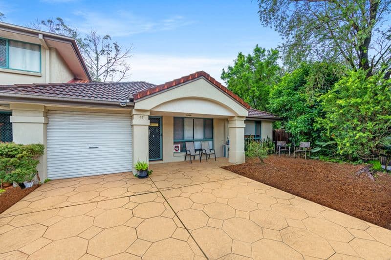 28 Ancona Street, Carrara - Image 1