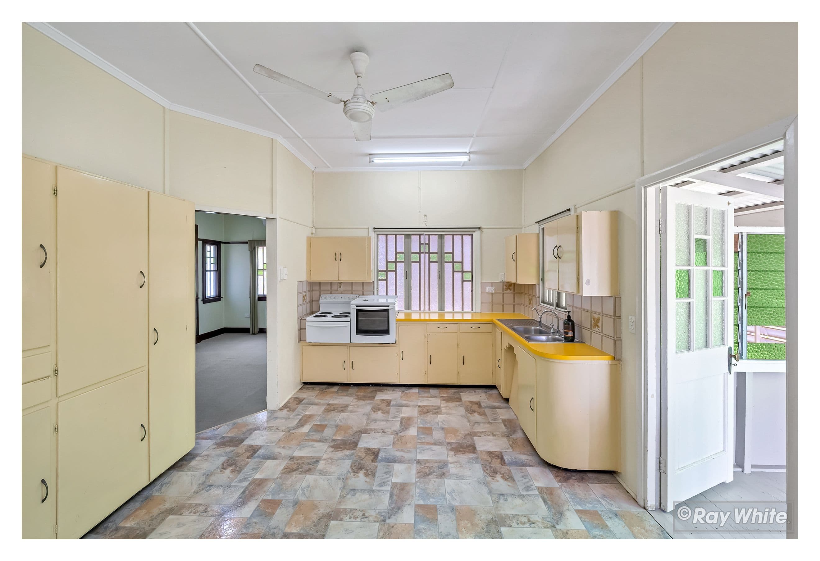8 Boldeman Street, The Range QLD 4700, The Range - Thumbnail 6