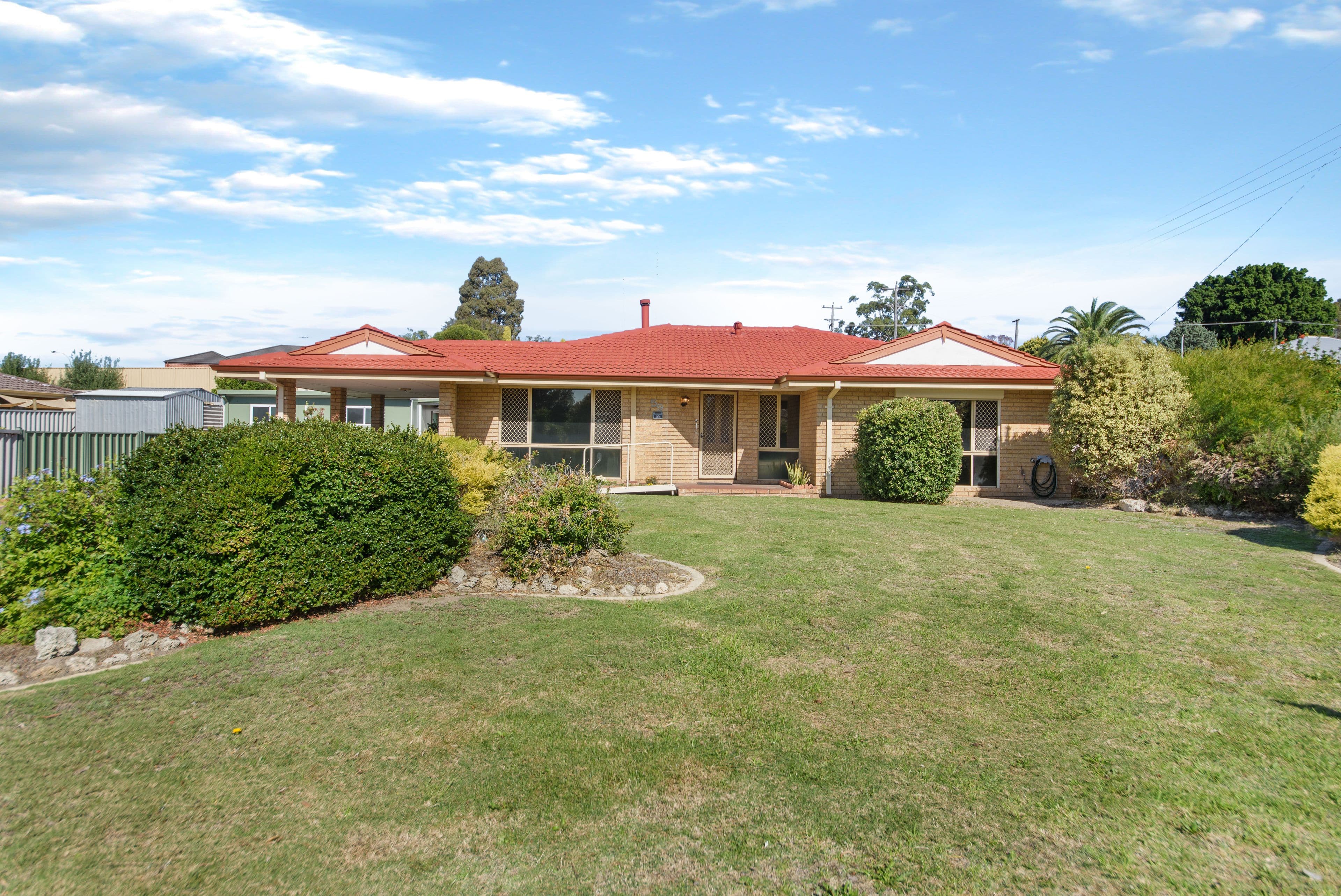 59 Travers Drive, Australind WA 6233, Australind - Thumbnail 2